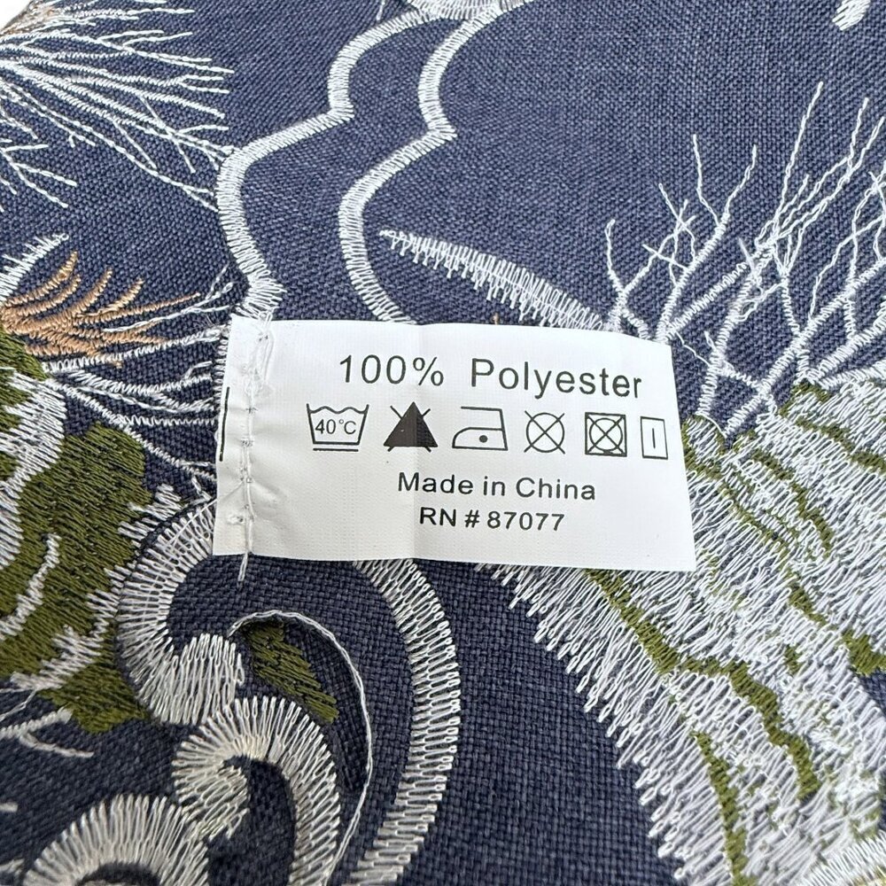 Christmas Tablecloth Holiday Snowmen Blue 32" Square Topper Embroidered - Picture 8 of 9